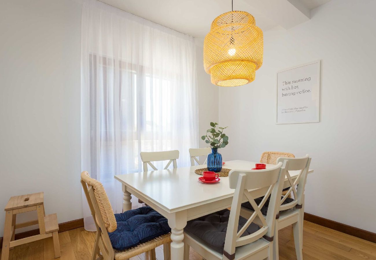 Ferienwohnung in Ližnjan - Modernes FeWo, Pool, Terrasse – Cesare 1