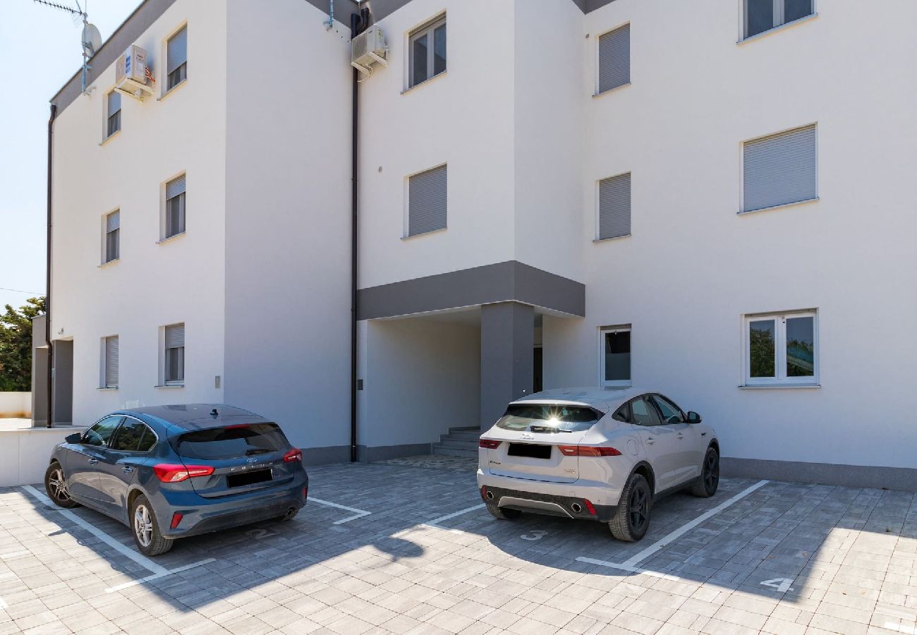 Ferienwohnung in Medulin - Pool-Apartment Sax mit Meerblick (privater Pool)