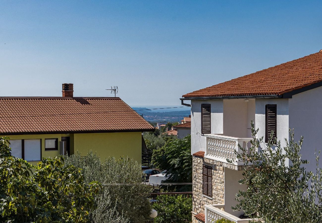 Ferienwohnung in Vodnjan - Ruhiges Familienapartment - Meerblick - Tedi