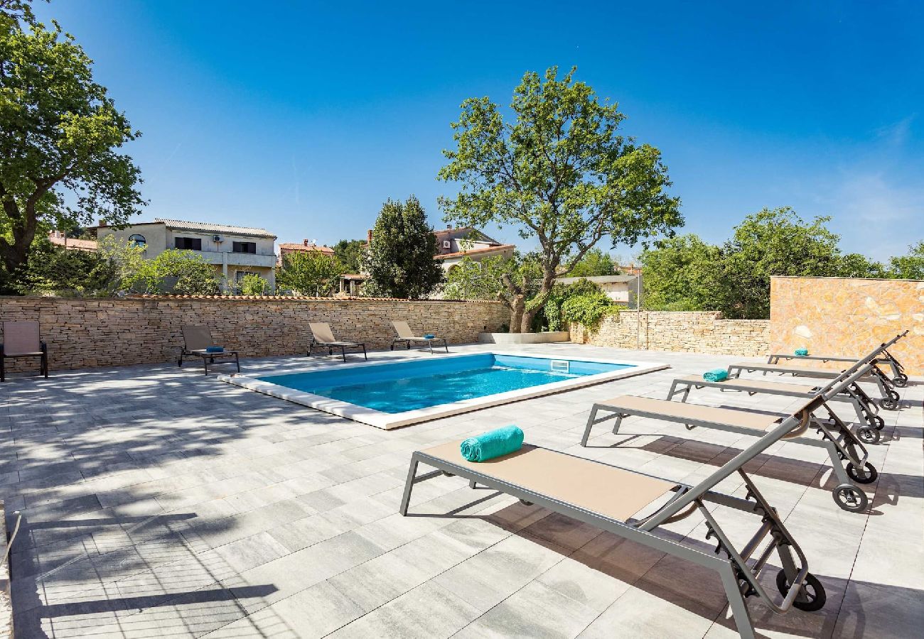 Ferienwohnung in Ližnjan - Modernes FeWo, Pool, Meerblick – Cesare 6