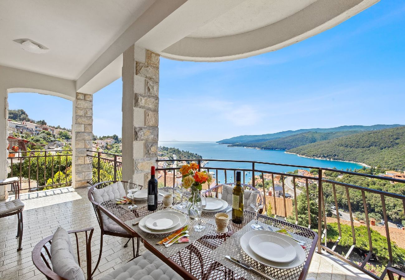 Ferienwohnung in Rabac - Lady M Gold – Balkon und Meerblick