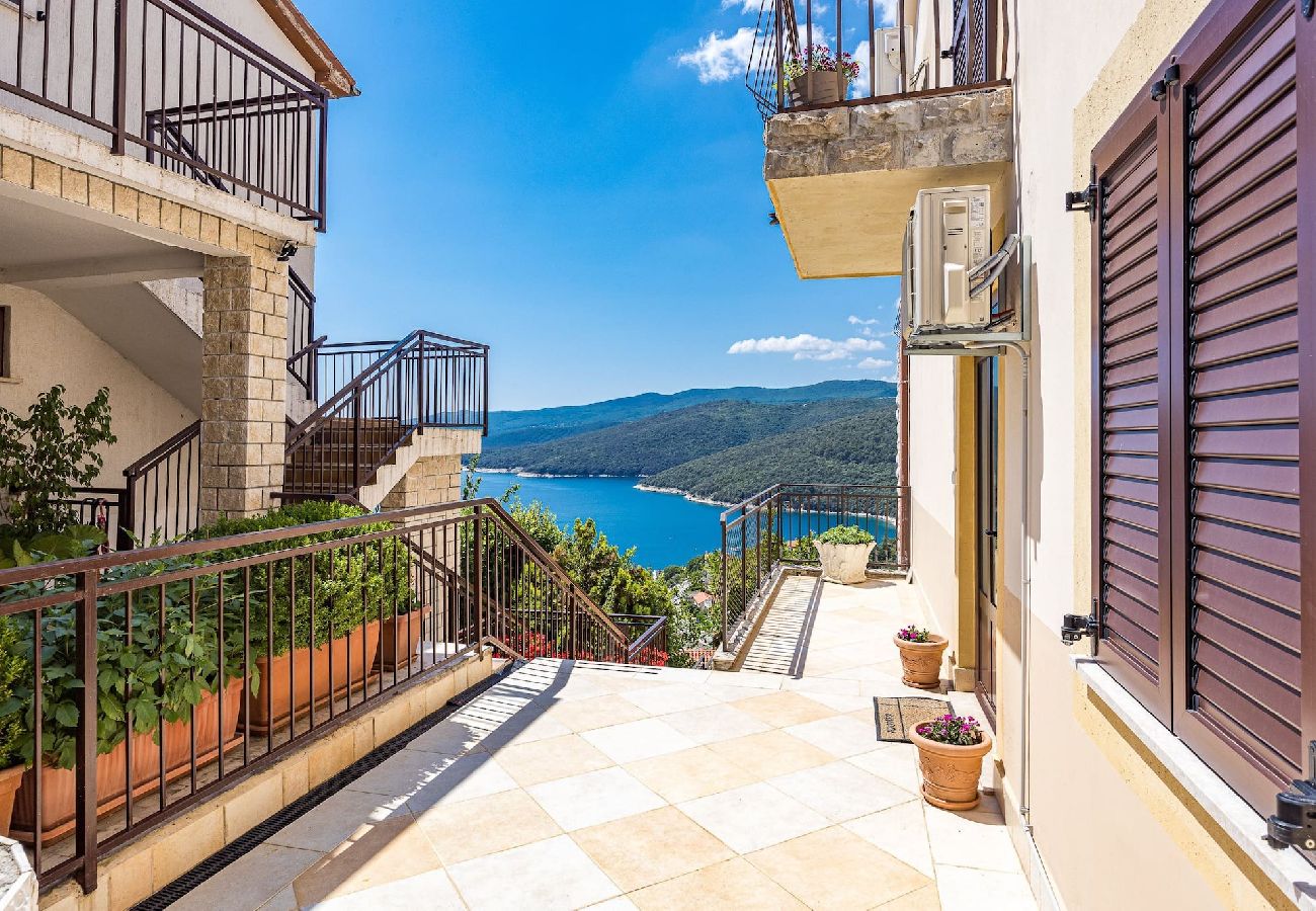 Ferienwohnung in Rabac - Lady M Gold – Balkon und Meerblick