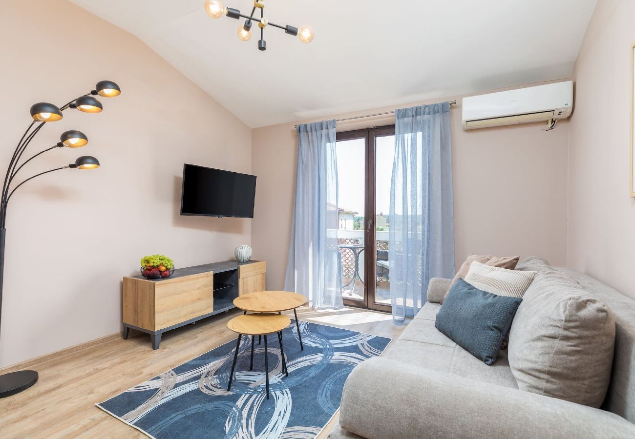 Ferienwohnung in Fažana - Marceta Apartment 3 - Pool und großer Garten