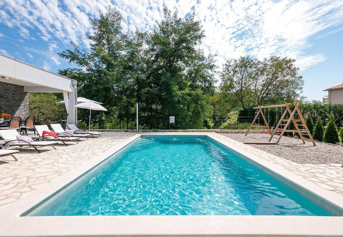 Villa in Santalezi - Villa Sofia mit privatem Pool