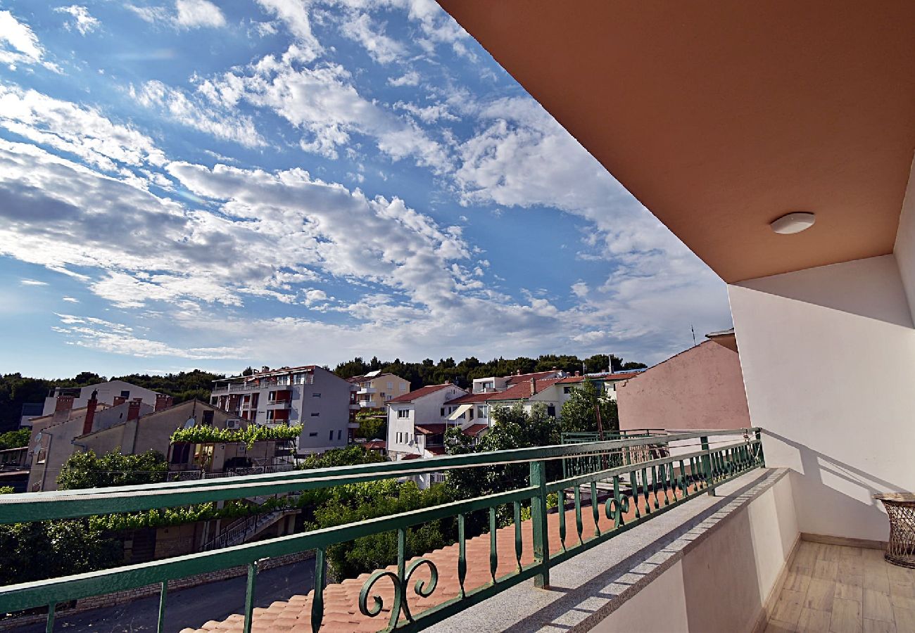 Ferienwohnung in Pula - Gortan's Cove - Apartment mit drei Schlafzimmern Mare