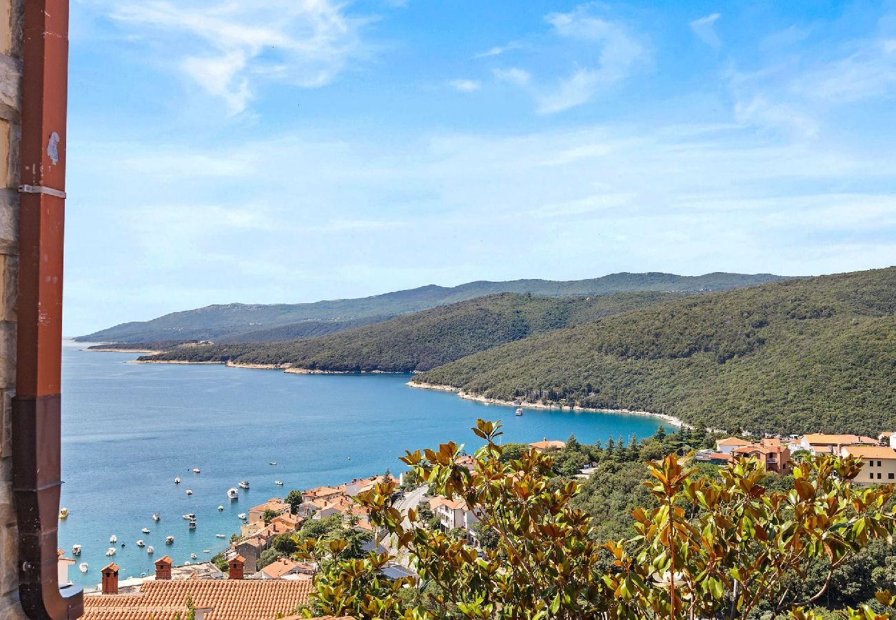 Ferienwohnung in Rabac - Lady M White – Balkon und Meerblick