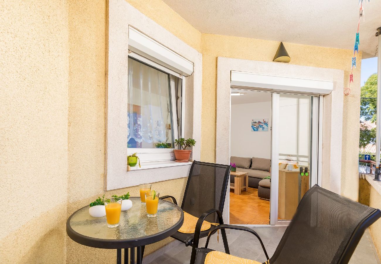 Ferienwohnung in Pula - Apartment Stellina mit gemütlichem Balkon