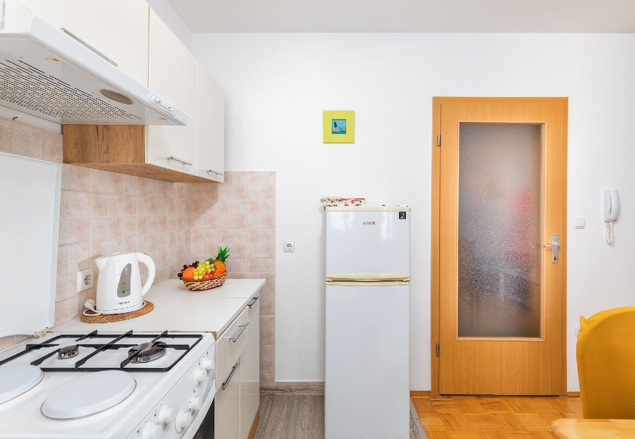 Ferienwohnung in Pula - Apartment Stellina mit gemütlichem Balkon