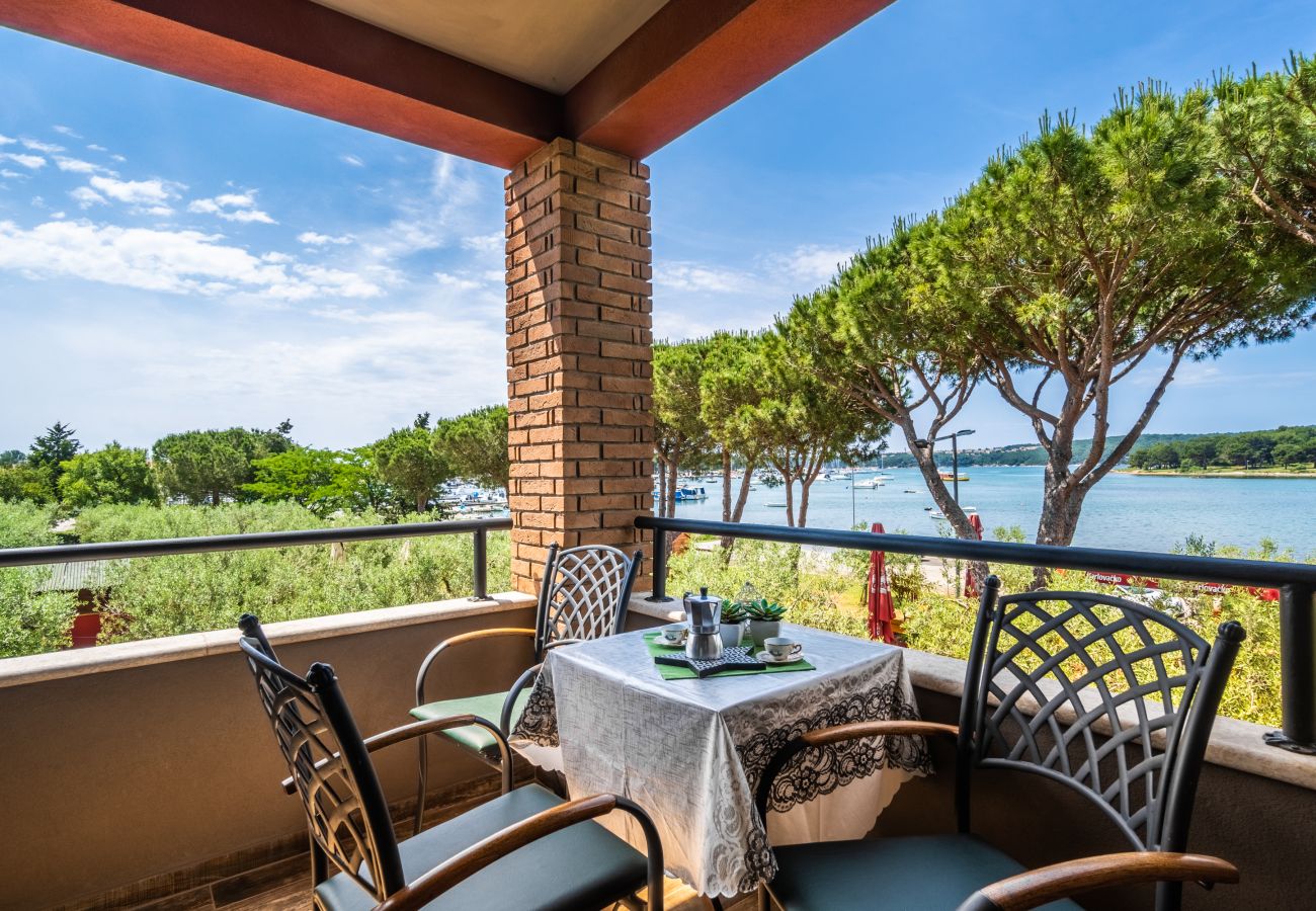 Ferienwohnung in Medulin - Apartments Oliveto mit Meerblick - Lavanda