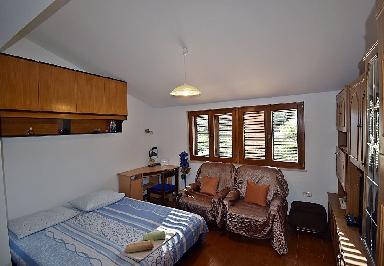 Ferienwohnung in Pula - Gortan's Cove - Apartment Mare mit einem Schlafzimmer