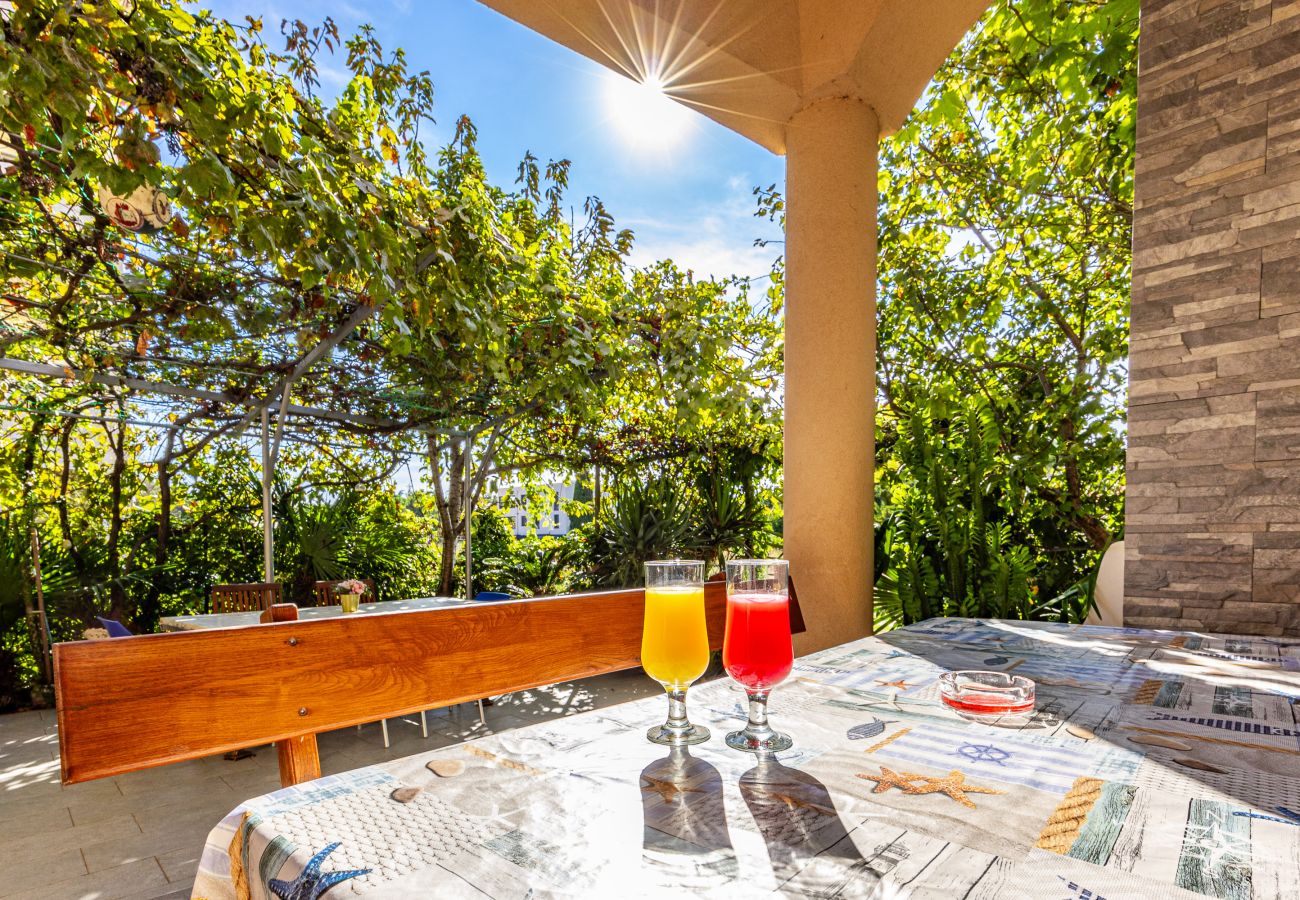 Ferienwohnung in Medulin - Apartment mit zwei Schlafzimmern - Mijic