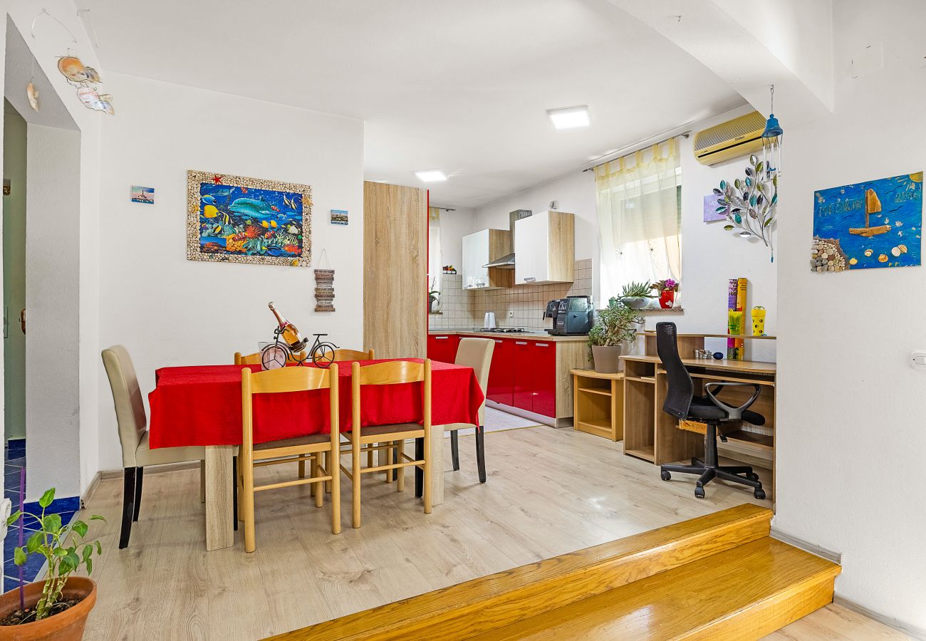 Ferienwohnung in Medulin - Apartment mit zwei Schlafzimmern - Mijic