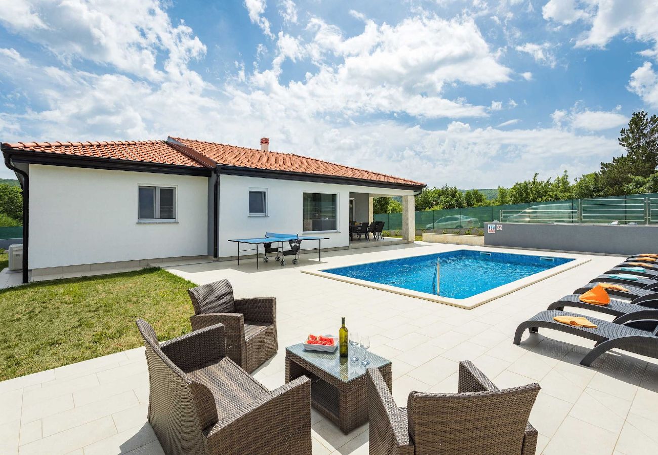 Ferienhaus in Salakovci - Holiday Home Greta mit Privatem Pool