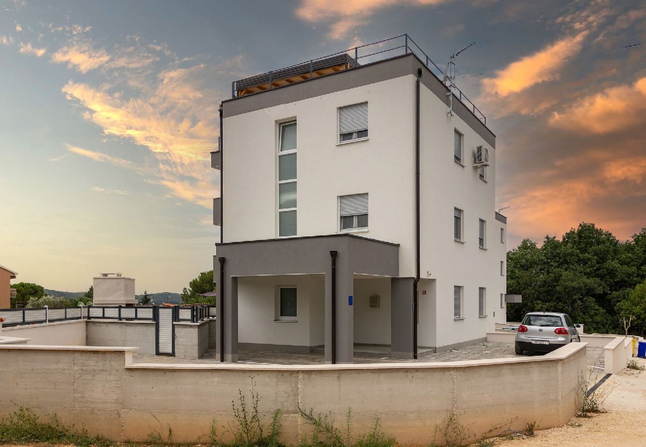 Ferienwohnung in Medulin - Penthouse Sax mit Meerblick