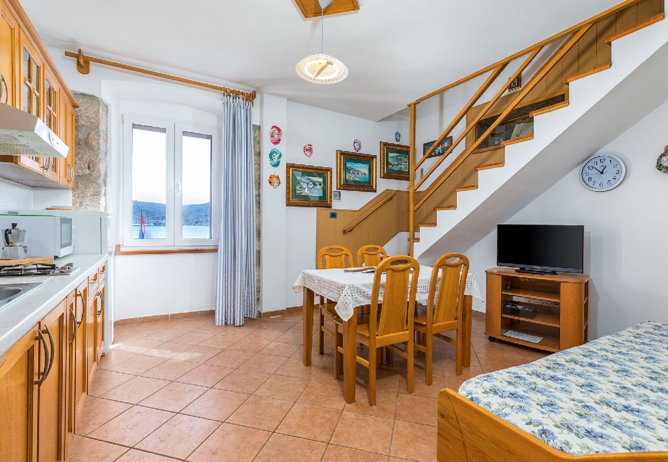 Ferienwohnung in Cres - Urlaub auf der Insel Cres – Lungomare Venezia