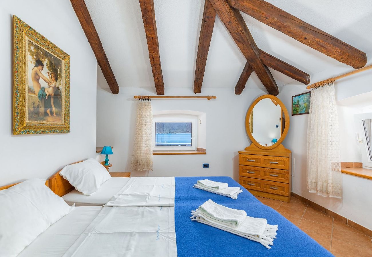 Ferienwohnung in Cres - Urlaub auf der Insel Cres – Lungomare Venezia