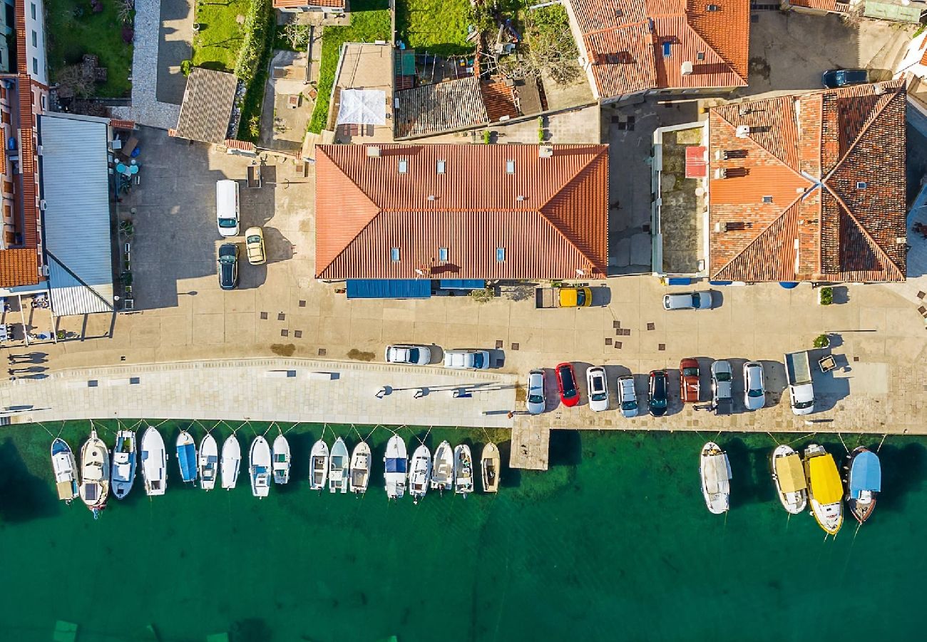 Ferienwohnung in Cres - Urlaub auf der Insel Cres – Lungomare Venezia