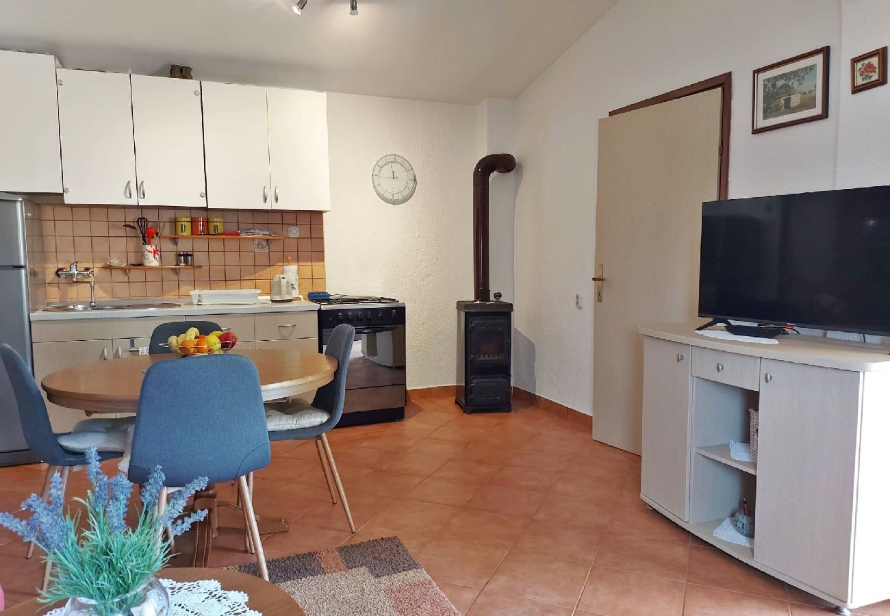 Ferienwohnung in Pula - Gemütliches Familienapartment Aleksandar