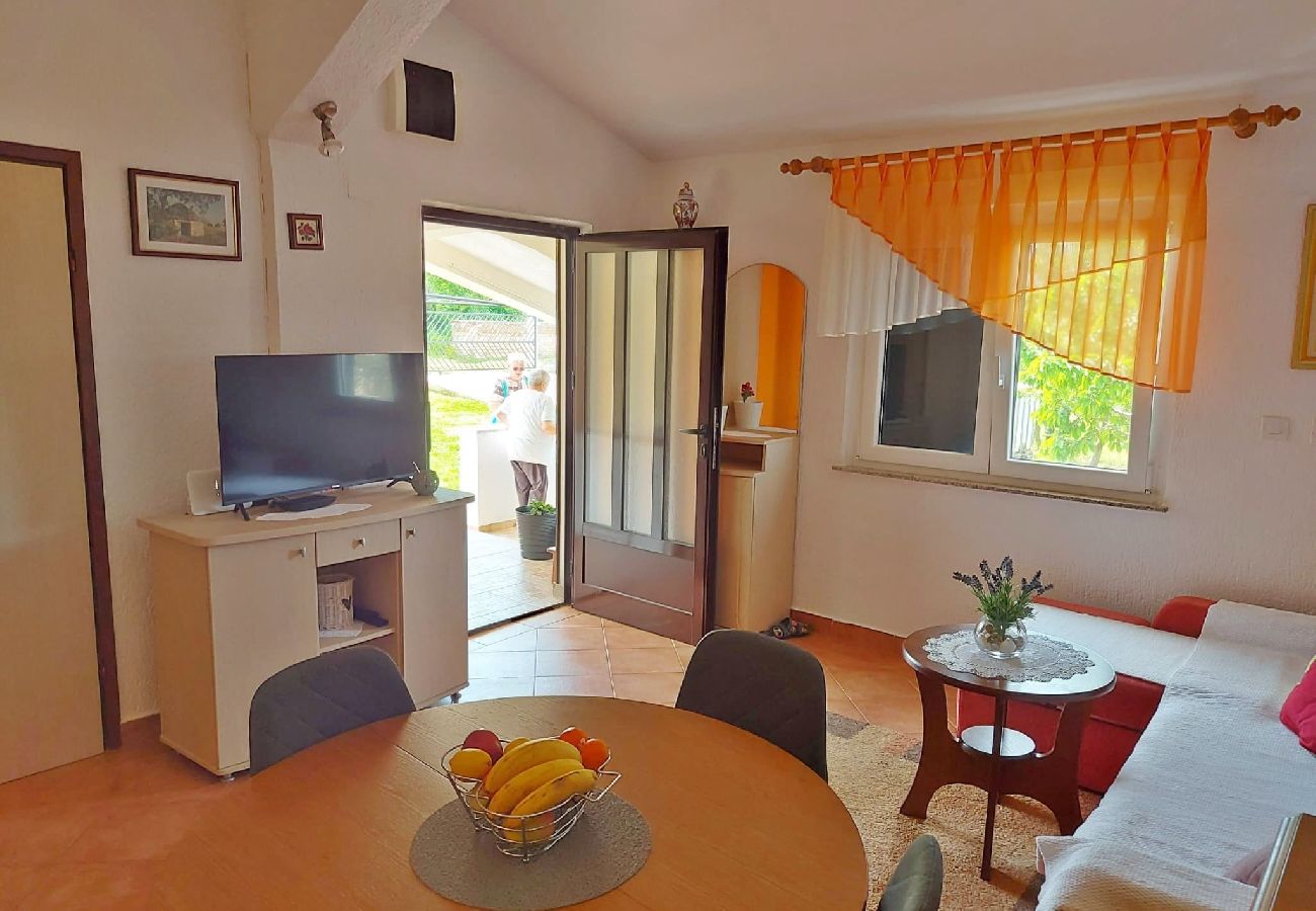 Ferienwohnung in Pula - Gemütliches Familienapartment Aleksandar