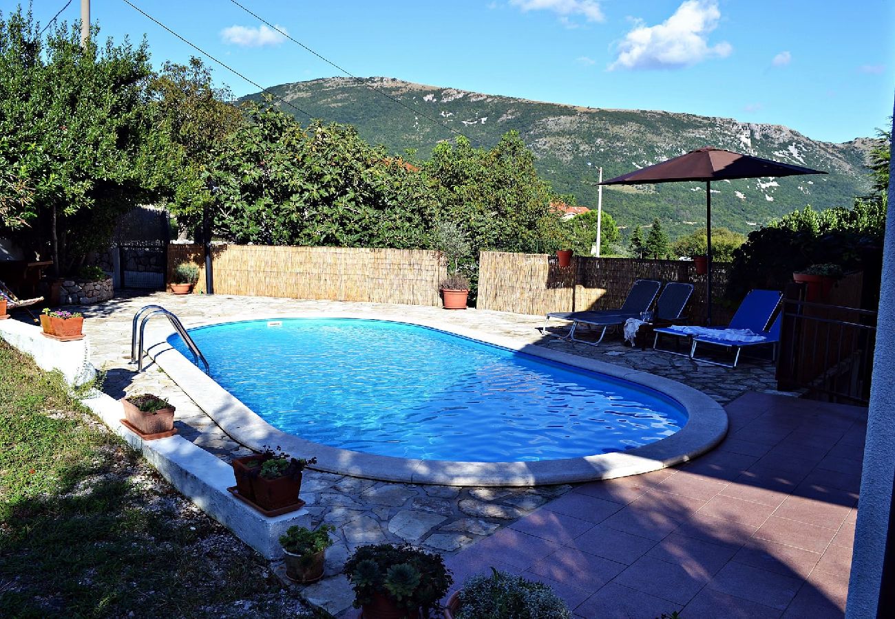 Ferienwohnung in Stepcici - Apartment Ulika - Privater Pool, Bergblick