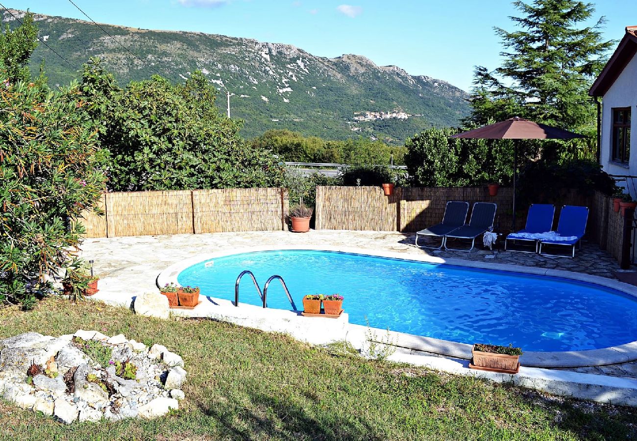 Ferienwohnung in Stepcici - Apartment Ulika - Privater Pool, Bergblick