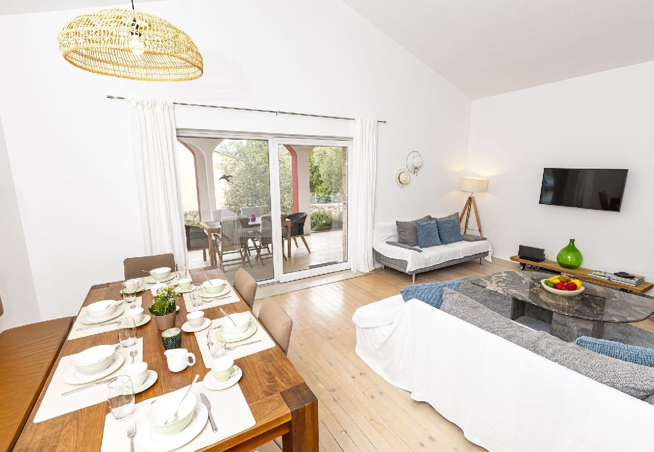 Villa in Trget - Red House Trget – Ihr privates Wellness