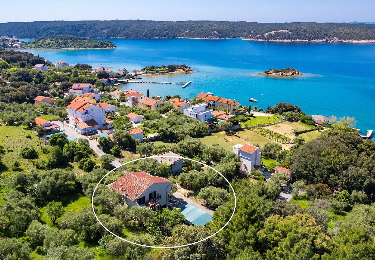 Ferienwohnung in Supetarska Draga - Anamar-Apartment mit drei Schlafzimmern.Meerblick