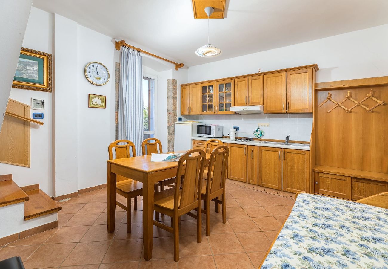 Ferienwohnung in Cres - Cres – Die glückliche Insel – Lungomare Varazdin