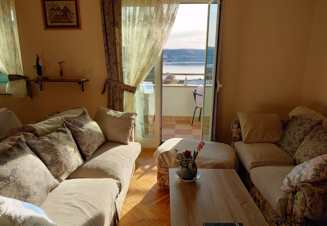 Ferienwohnung in Ražanac - Apartment Lemi - three bedroom apartment with a sea view