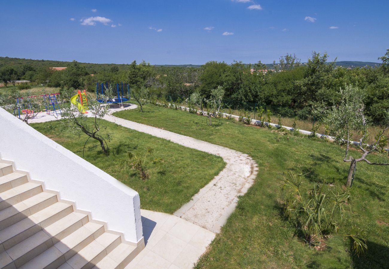 Villa in Kapelica - Villa Land