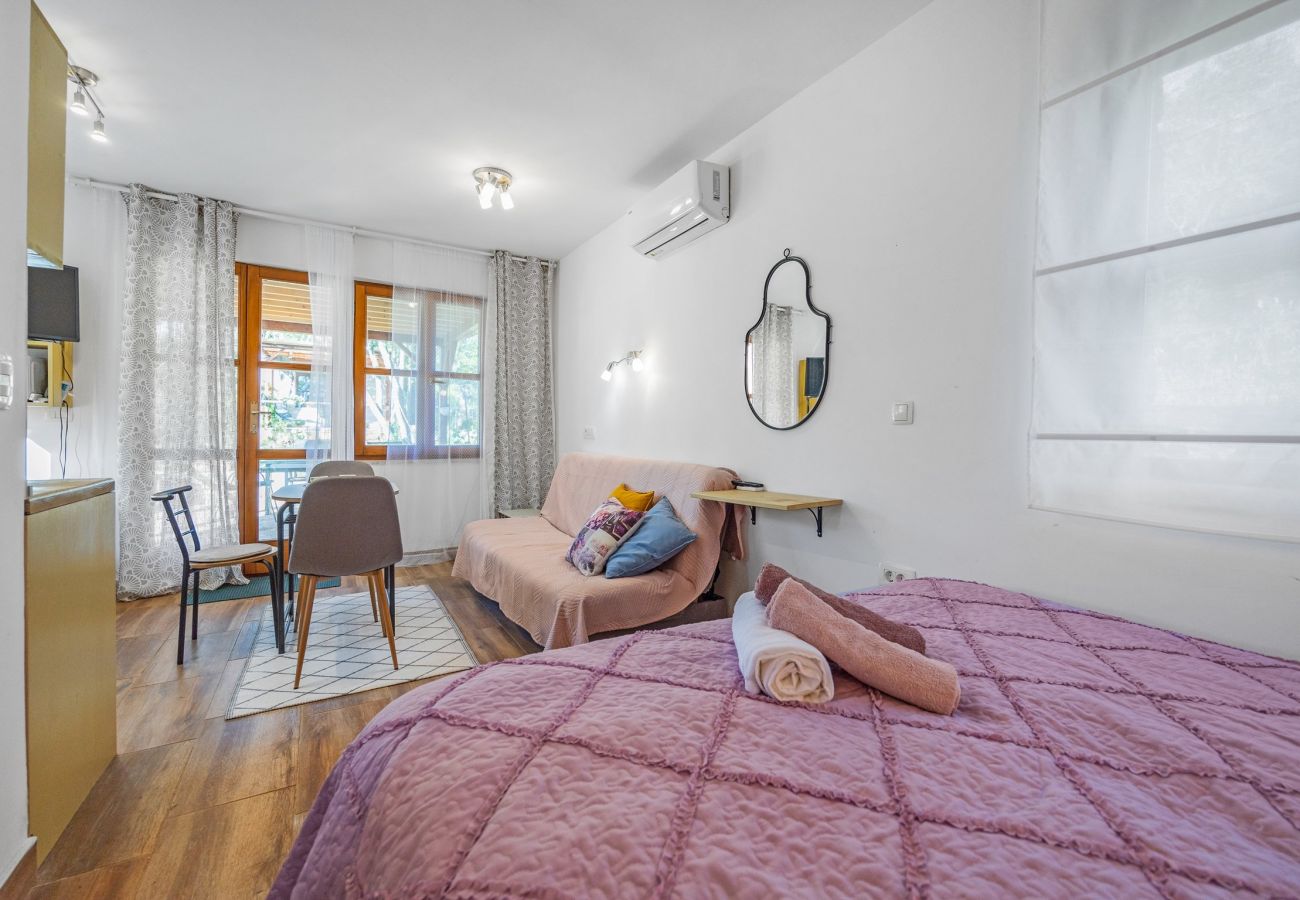 Studio in Rovinjsko Selo - Paradiso Istriano - Sole - Studio Apartment 