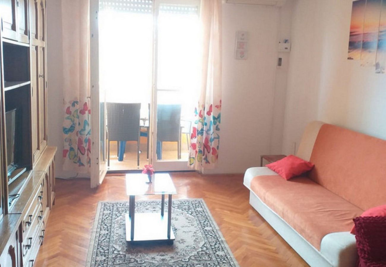 Ferienwohnung in Šibenik - Apartment Šibenik - two bedroom apartment