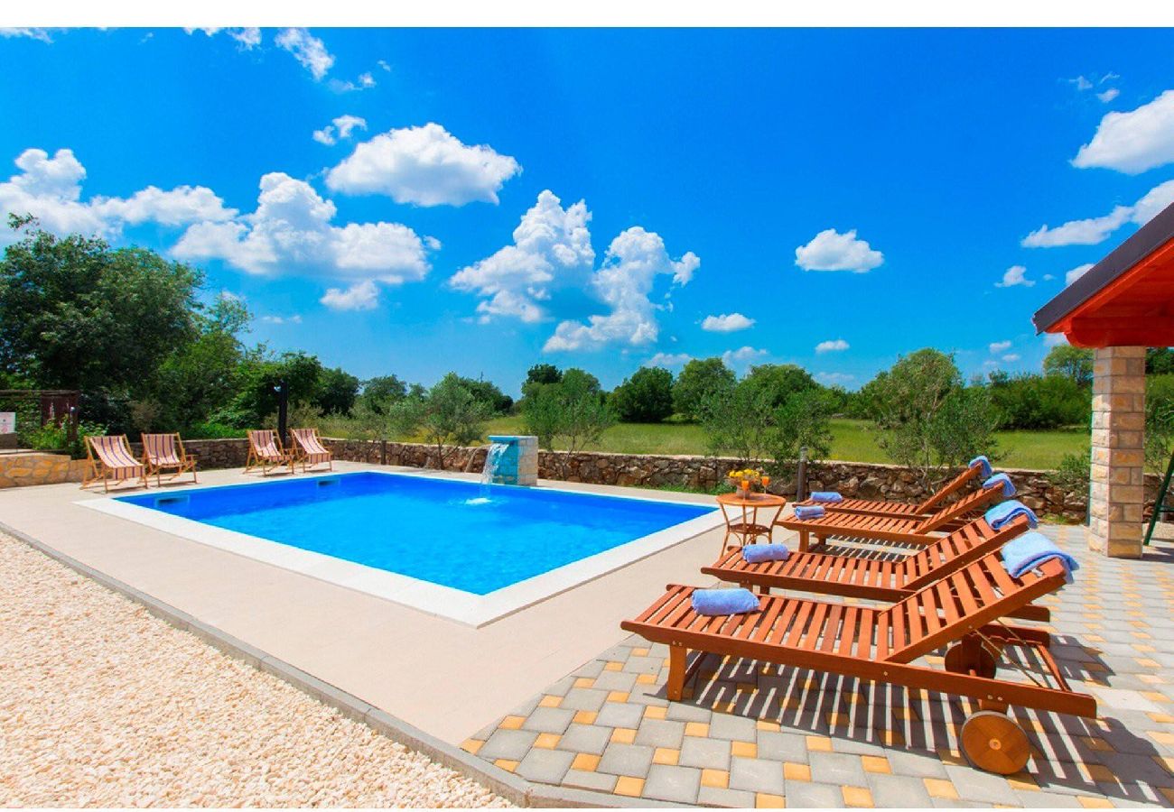 Villa in Brištane - Villa Pletikosa - four bedroom house with a swimming pool