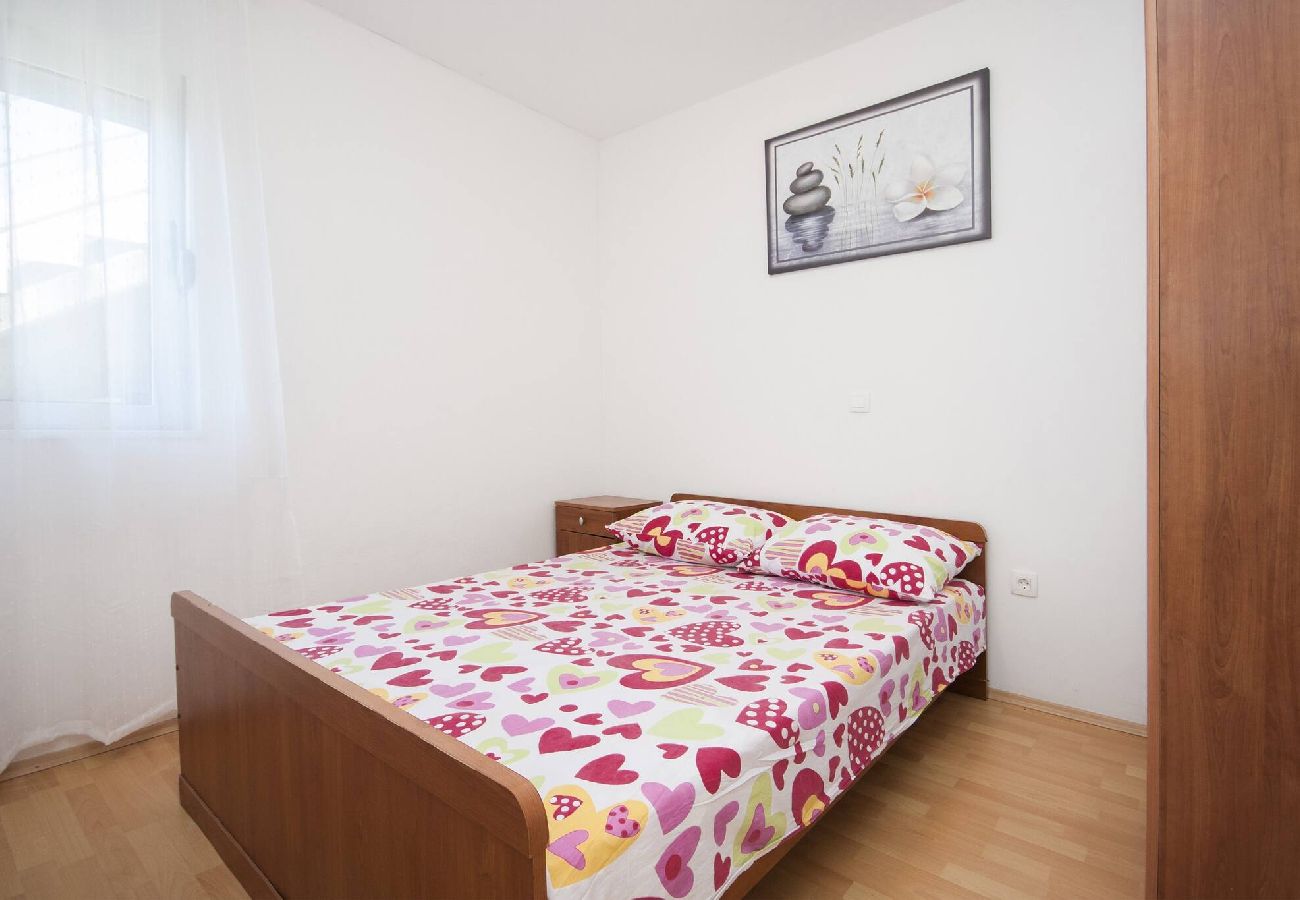 Ferienwohnung in Rogoznica - Apartments Sun Rogoznica - one bedroom apartment with a sea view A1