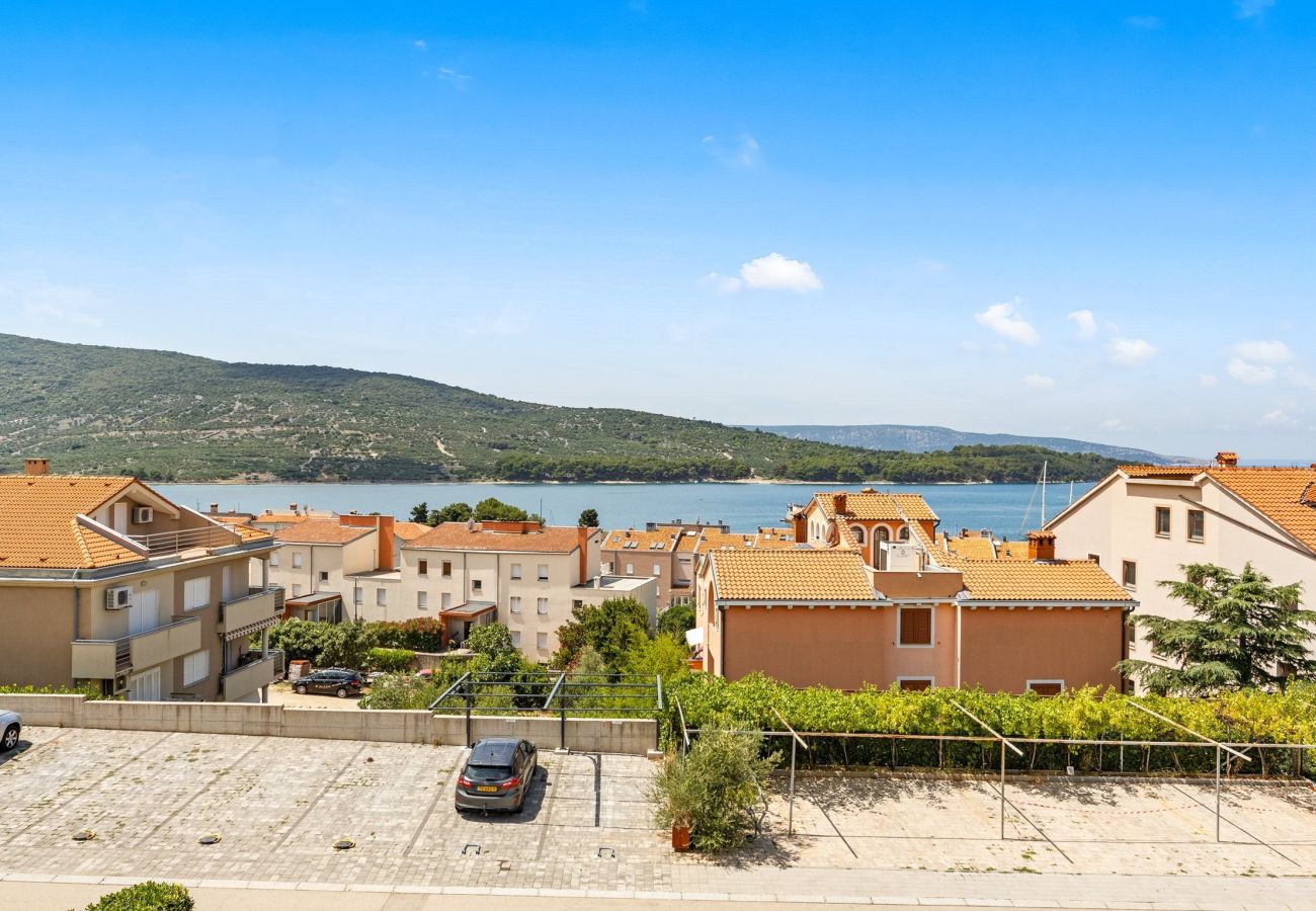 Ferienwohnung in Cres - Entspannung mit Meerblick - FeWo Paula, Insel Cres