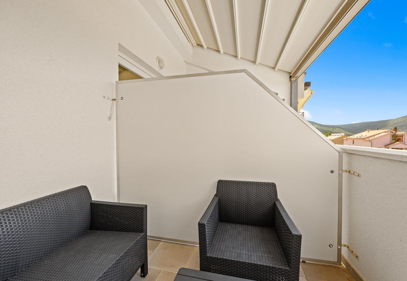 Ferienwohnung in Cres - Entspannung mit Meerblick - FeWo Paula, Insel Cres