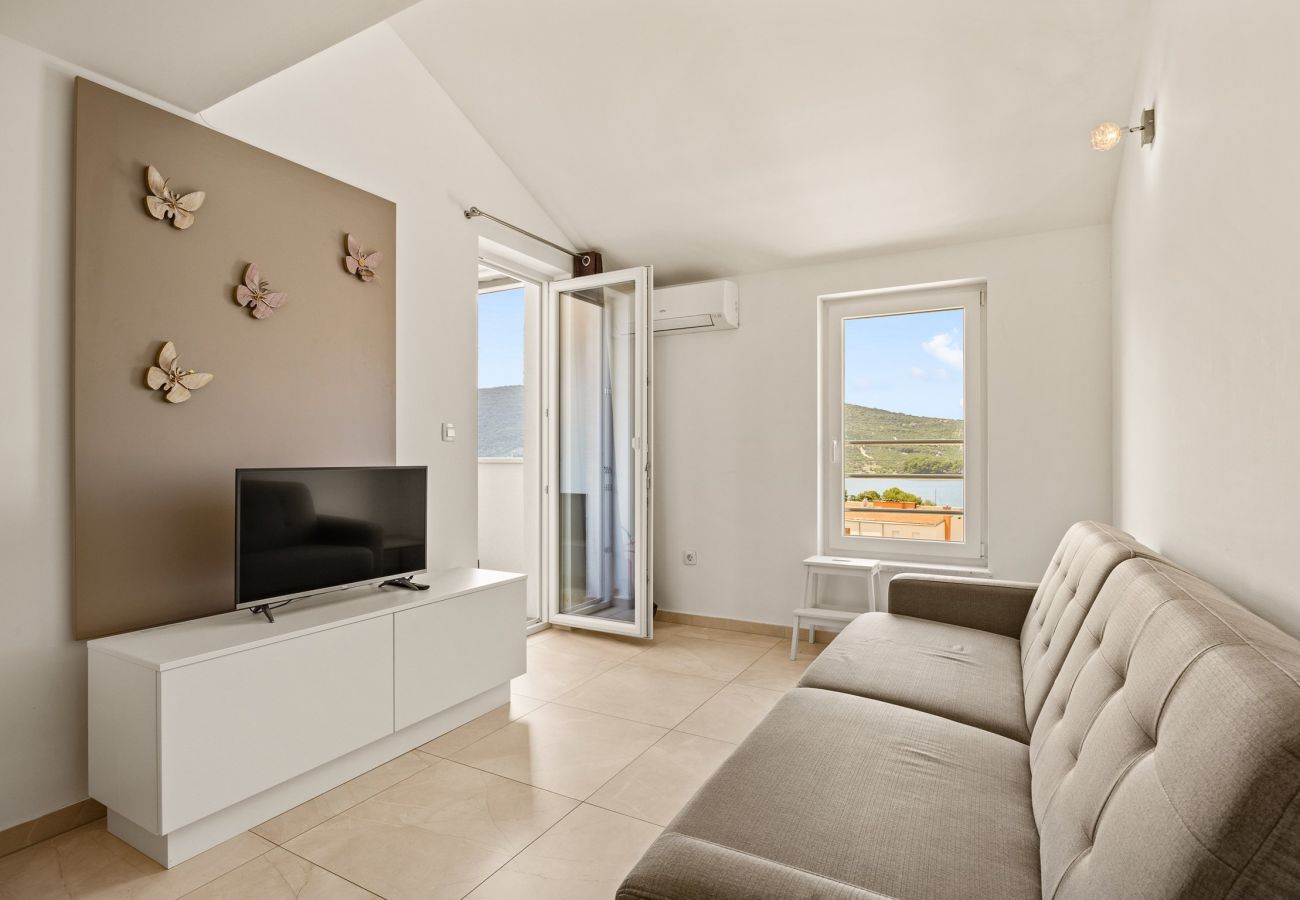 Ferienwohnung in Cres - Entspannung mit Meerblick - FeWo Paula, Insel Cres