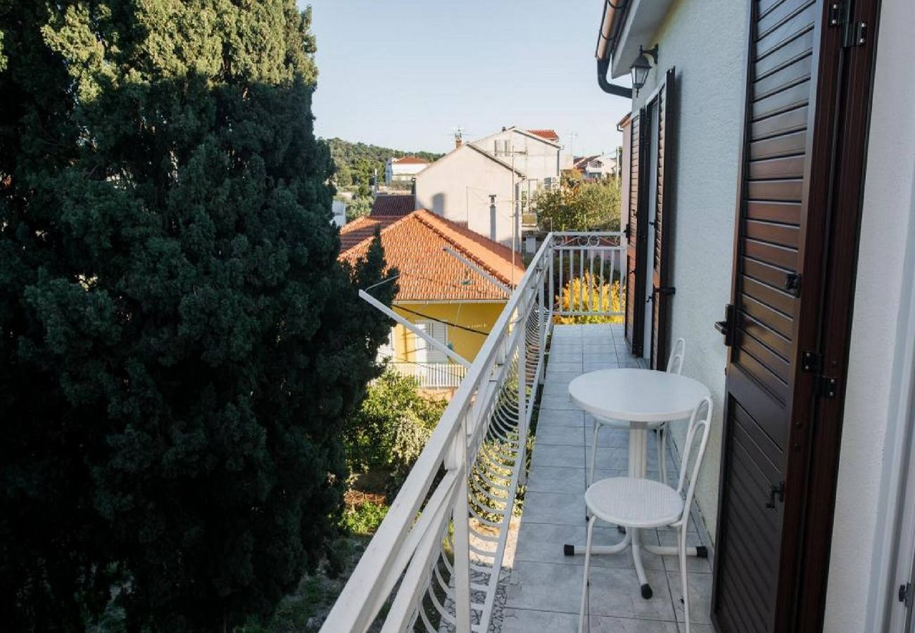 Ferienwohnung in Šibenik-Brodarica - Apartments Gaj Brodarica - A9