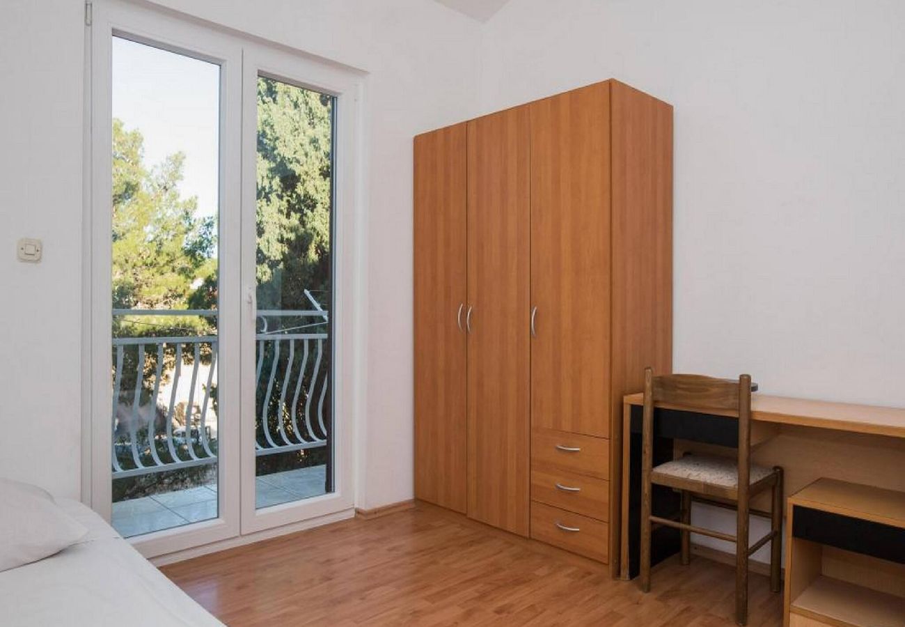 Ferienwohnung in Šibenik-Brodarica - Apartments Gaj Brodarica - A9