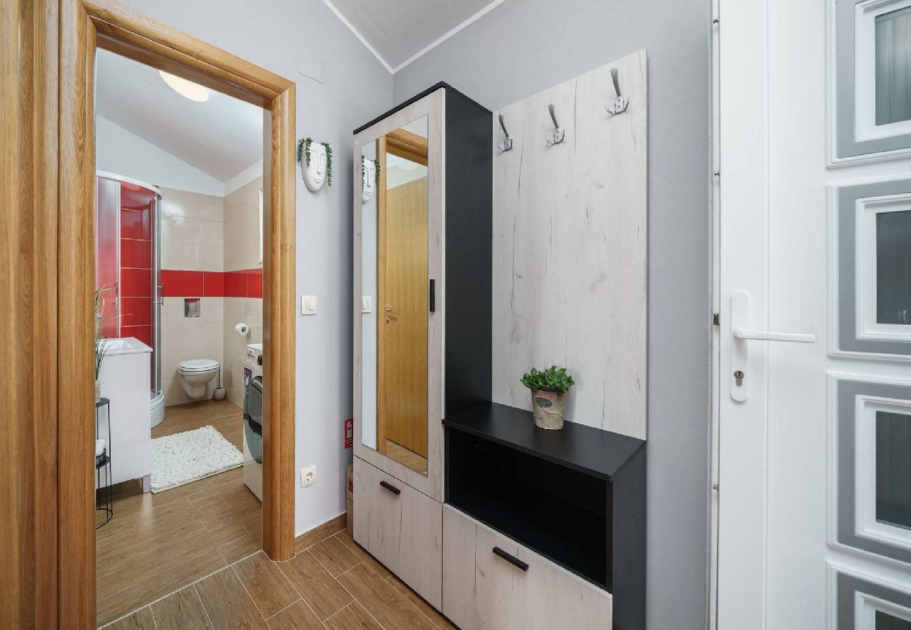 Ferienwohnung in Vodice - Garden Boutique Apartments - one bedroom apartment with a balcony (Silver)