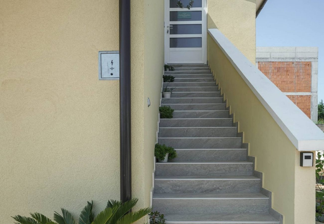 Ferienwohnung in Vodice - Garden Boutique Apartments - one bedroom apartment with a balcony (Silver)