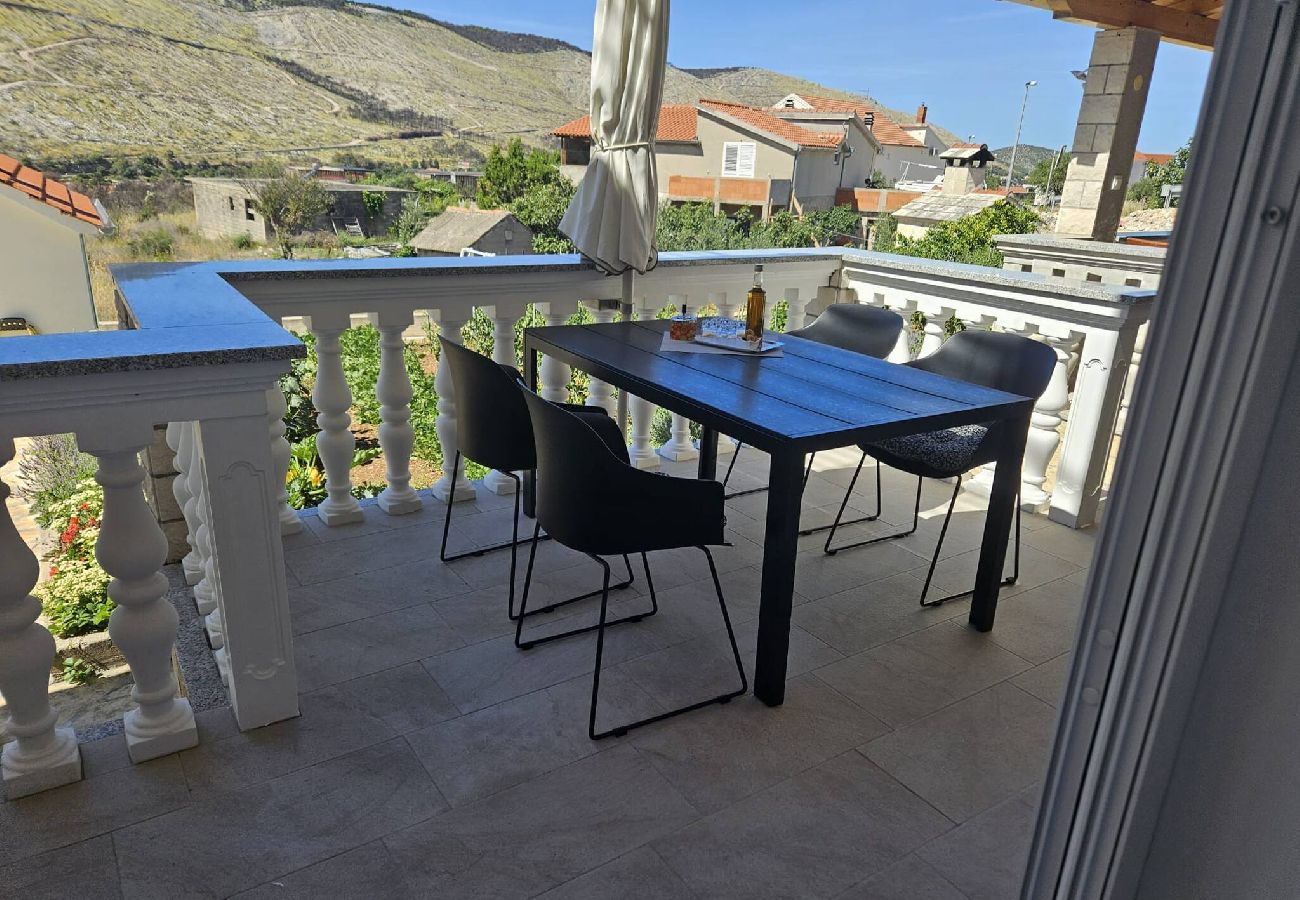 Ferienwohnung in Grebaštica - Apartments Miro - one bedroom apartment