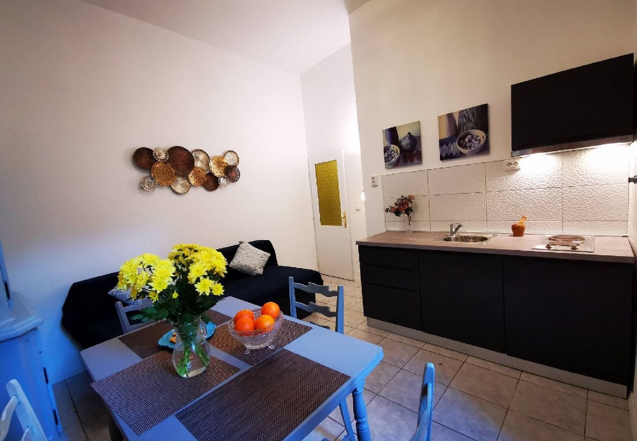 Ferienwohnung in Šibenik - Apartment Niko - City Center Apartment