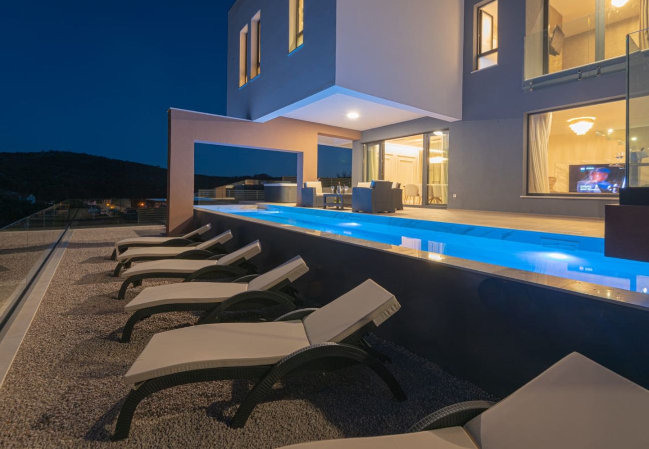 Villa in Zaton - Villa Šimun - four bedroom house with a pool and jacuzzi