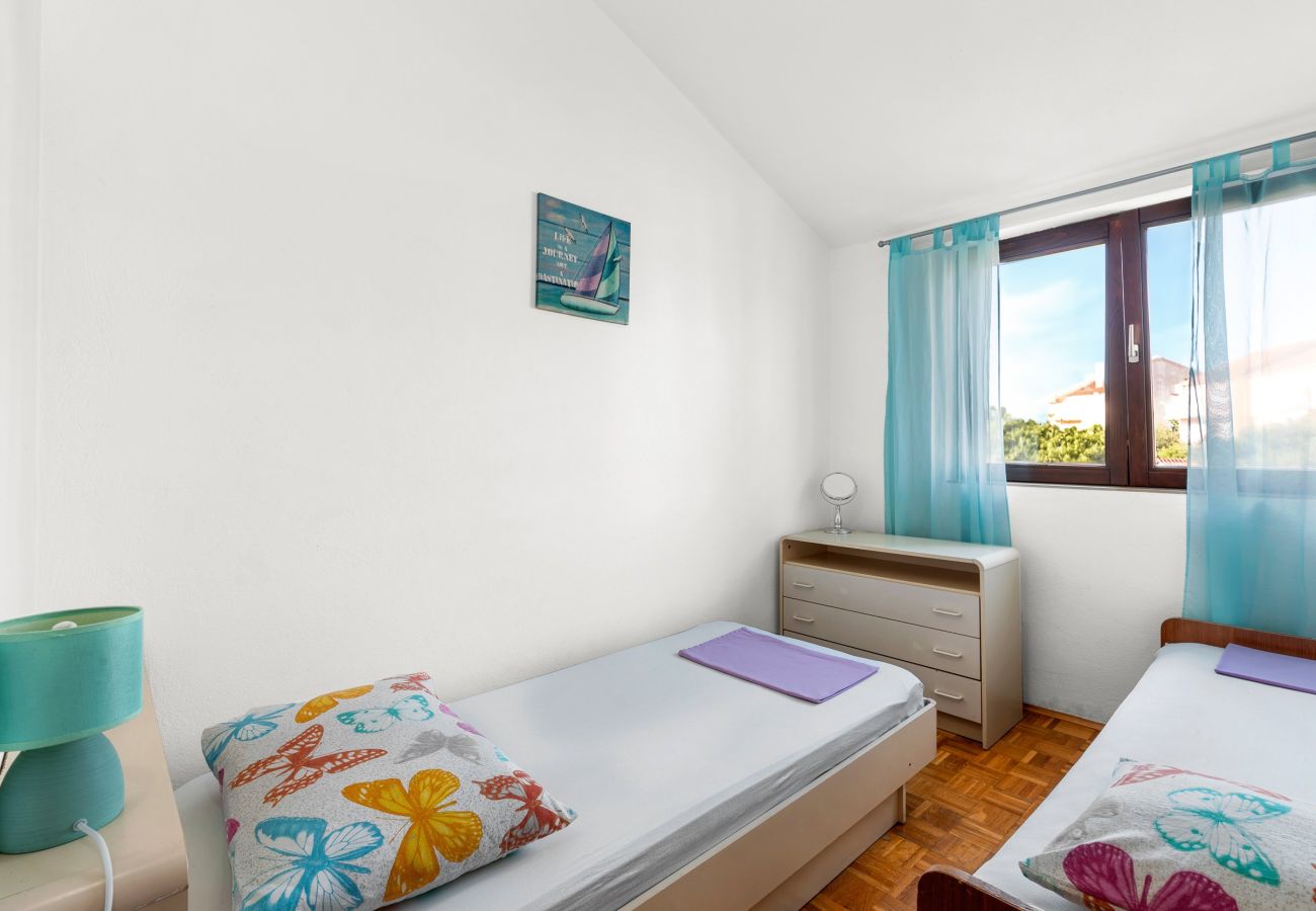 Ferienwohnung in Šibenik-Brodarica - Apartment Danica – Apartment mit drei Schlafzimmern