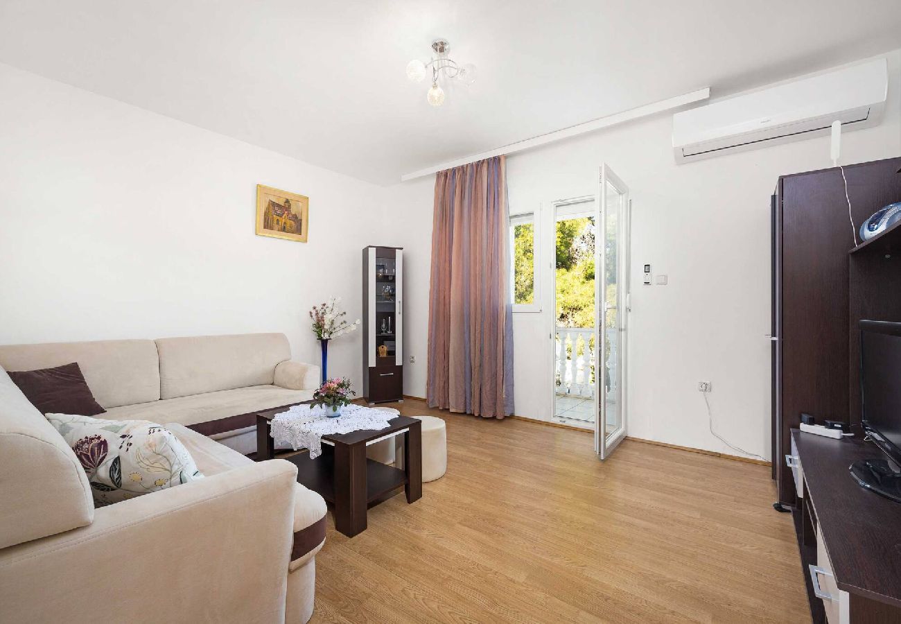 Ferienwohnung in Šibenik-Brodarica - Terra Mare Apartments – Apartment mit zwei Schlafzimmern und Balkon