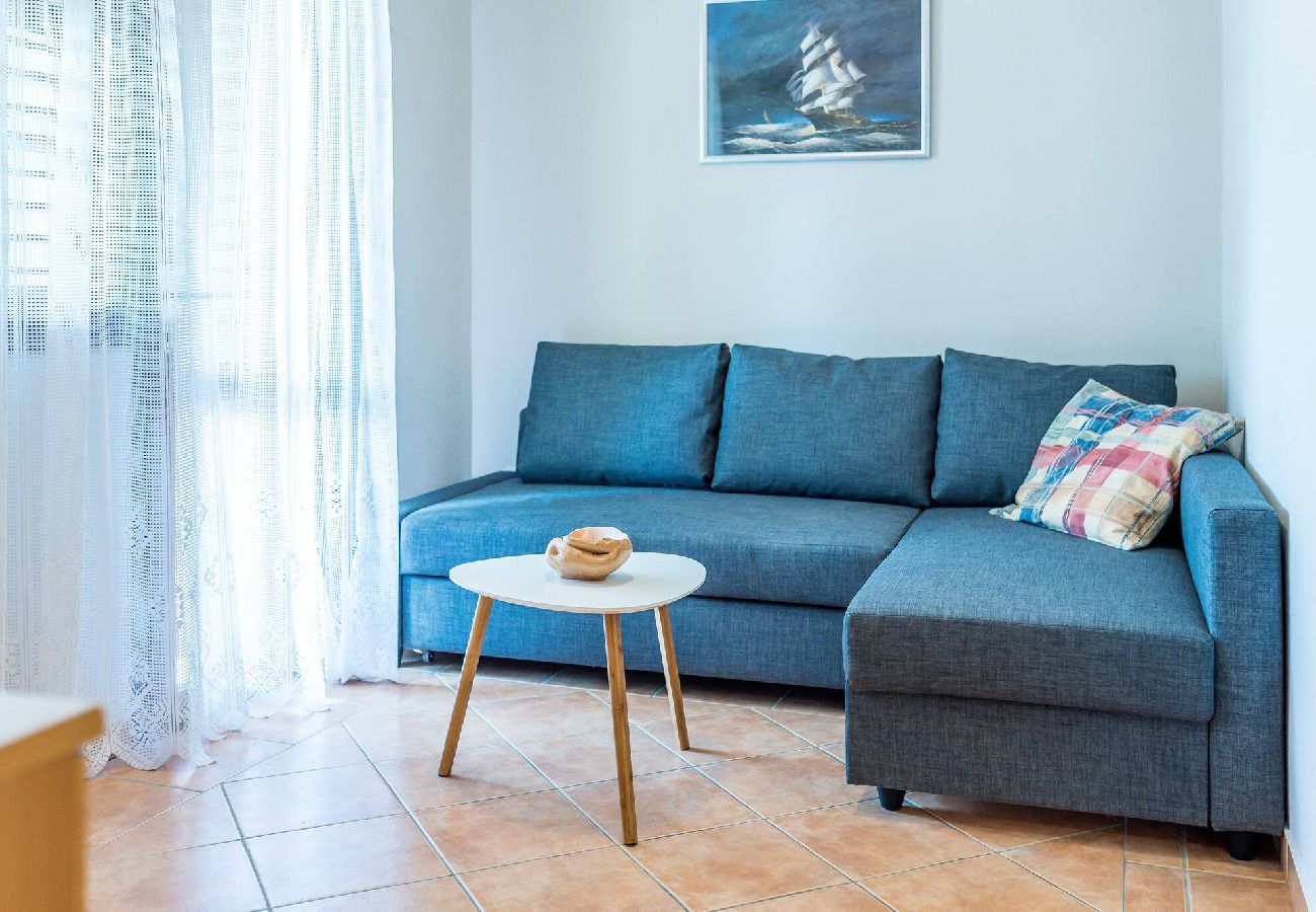 Ferienwohnung in Grebaštica - Apartments TeAna - Two Bedroom Apartment A6 