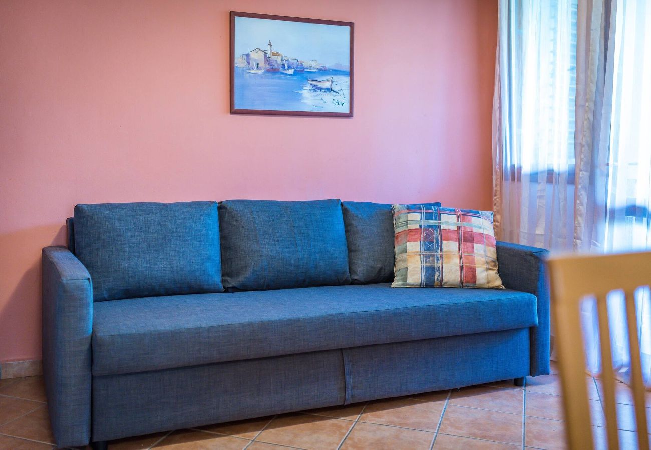 Ferienwohnung in Grebaštica - Apartments TeAna - Two Bedroom Apartment A2 