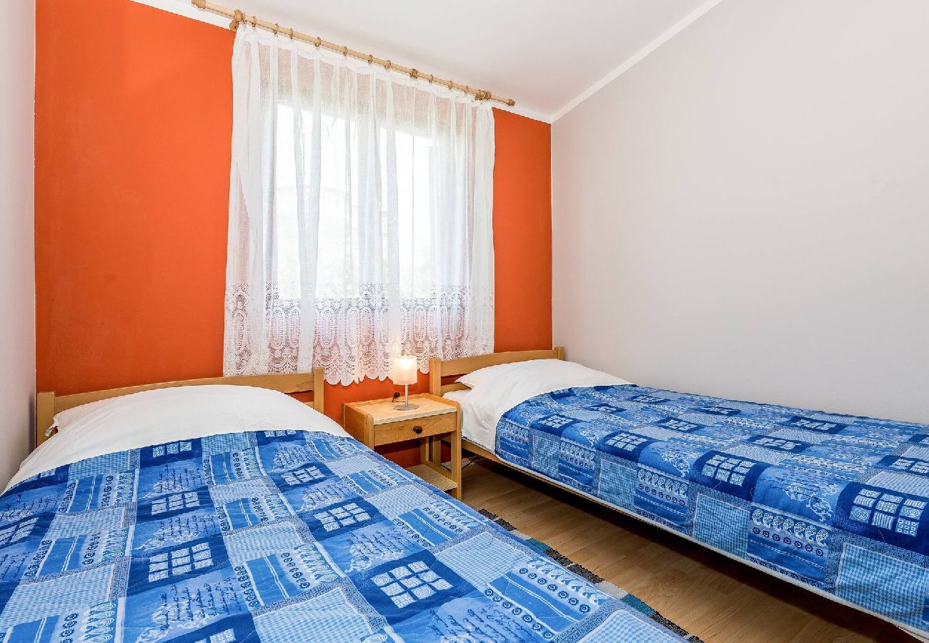 Ferienwohnung in Grebaštica - Apartments TeAna - Two Bedroom Apartment A5 