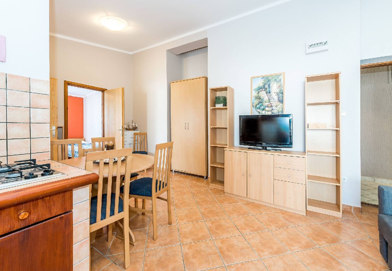 Ferienwohnung in Grebaštica - Apartments TeAna - Two Bedroom Apartment A5 